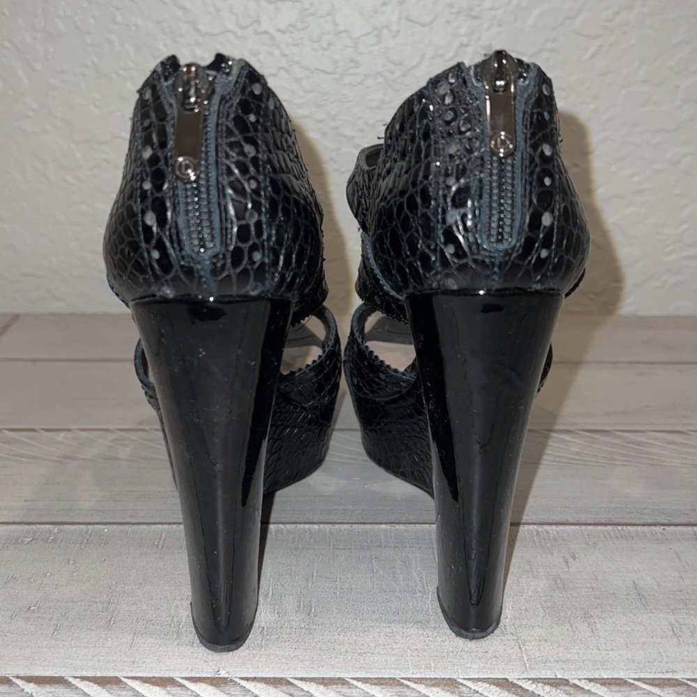Dior crocodile-embossed leather wedges - Picture 14 of 16